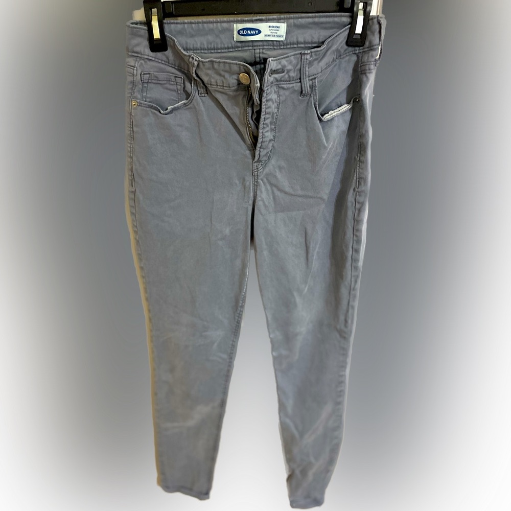 Old navy Size 8
Good Condition
Smoke Free Home